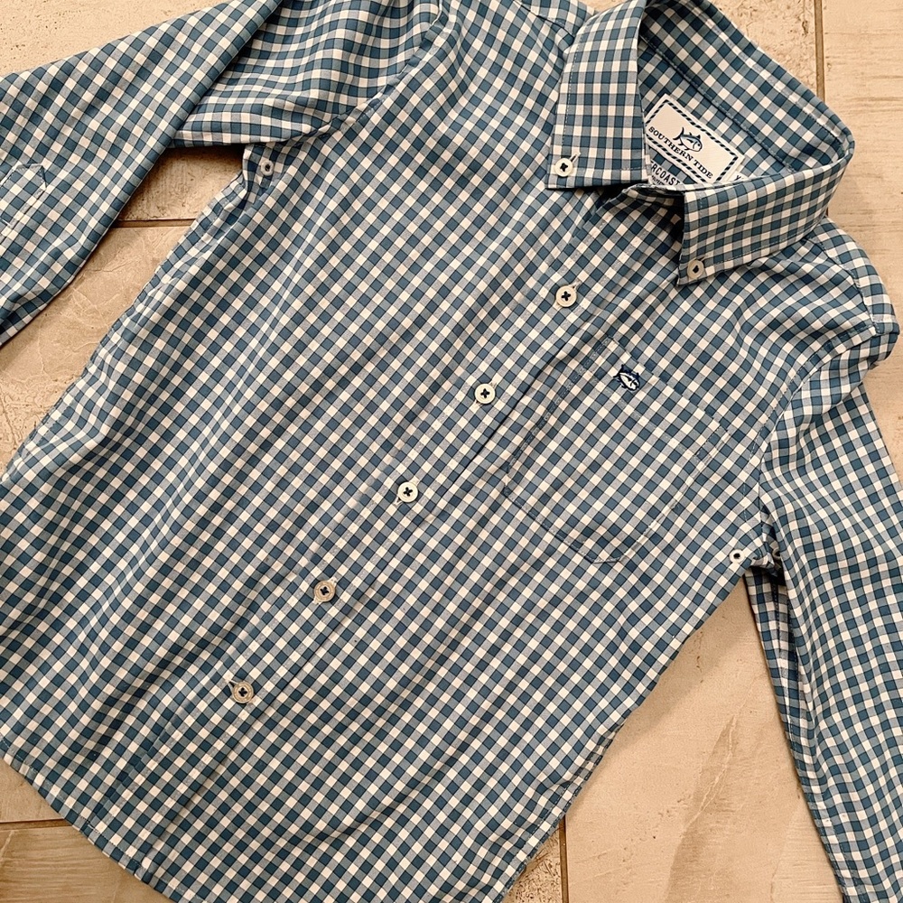 Vineyard Vines boys collared shirt XS (4-5)